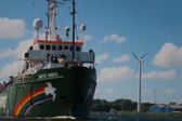 Po cienkim lodzie: Putin kontra Greenpeace