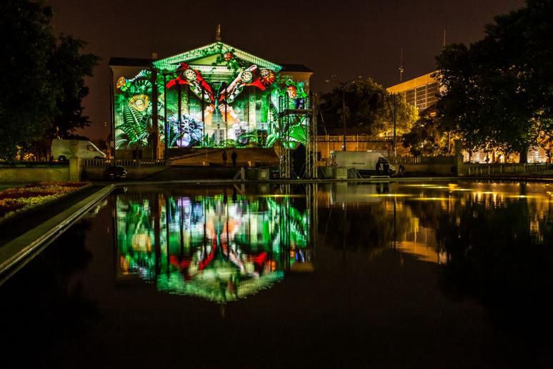 Wrocław. Niech stanie się światłość. Festiwal Light On Festival