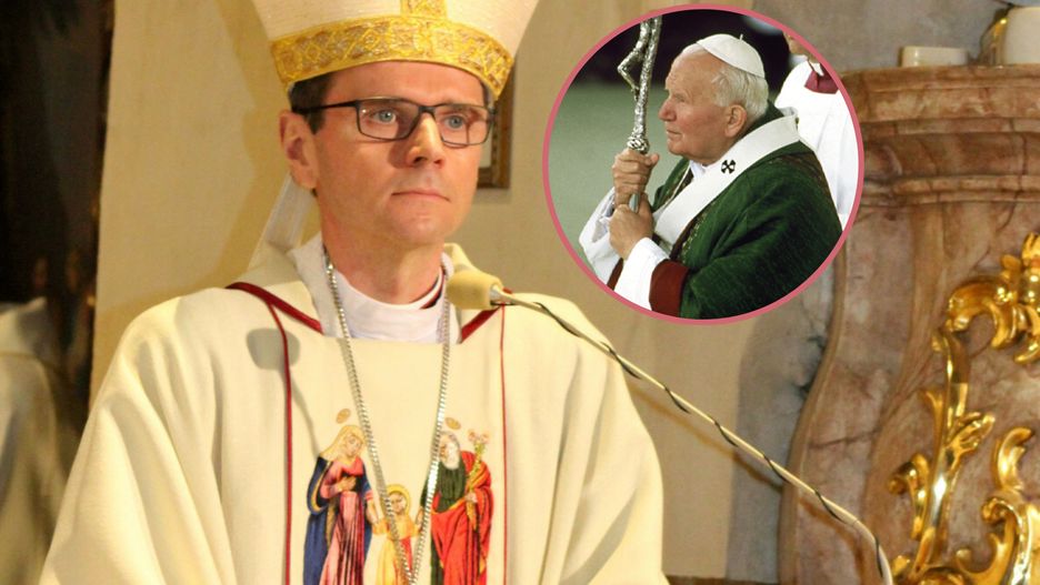Biskup Mirosław Milewski broni papieża Jana Pawła II