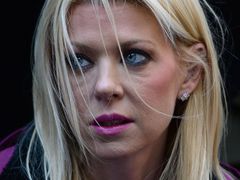 Tara Reid ze zniszczoną twarzą i ciałem