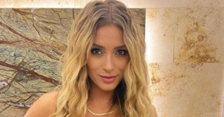 Marcelina Zawadzka kusi DEKOLTEM i namawia do celebracji teraźniejszości. "Fajny tekst, ale wygląd fajniejszy" (FOTO)