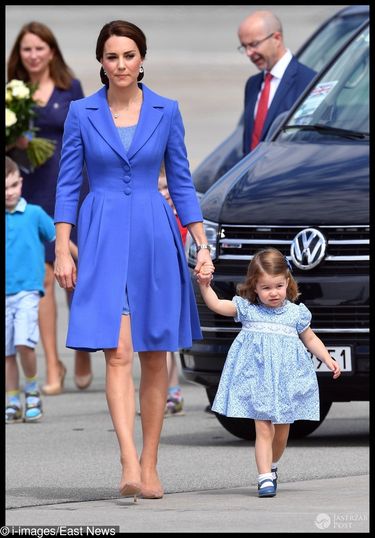 Księżna Kate w niebieskiej sukience w Polsce