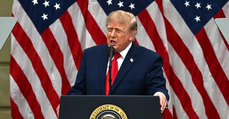 Trump na obchodach 11 września. "Musimy walczyć z Iranem"