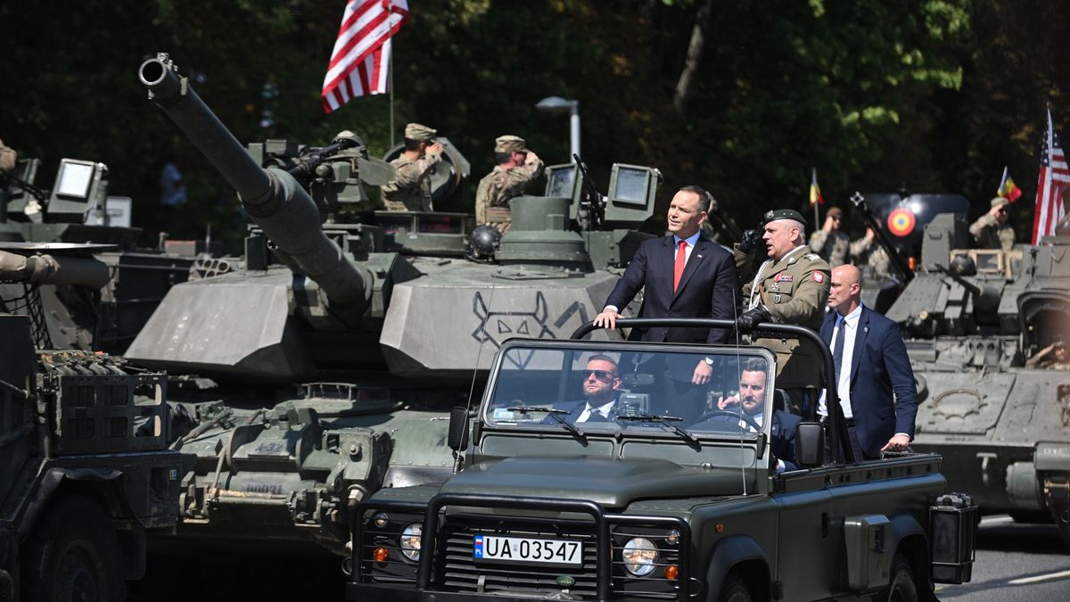 Prezydent Karol Nawrocki i Szef Sztabu Generalnego WP gen. Wiesł