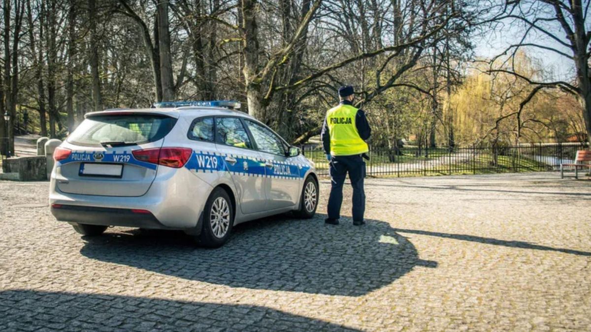 Spadło z nieba na Mazurach. Ma oznaczenia cyrylicą