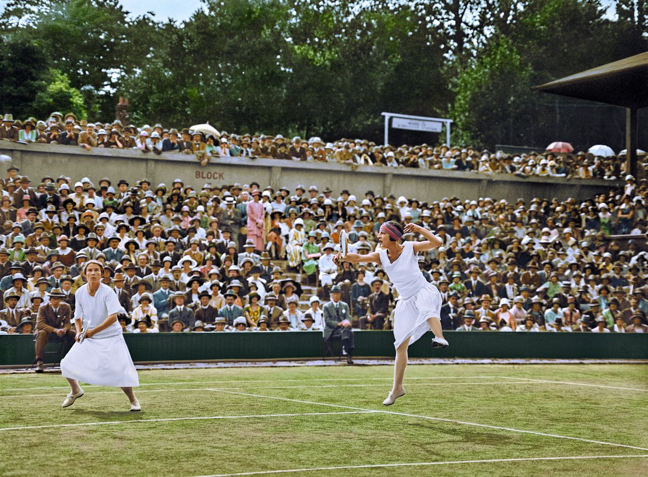 Turniej Wielkiego Szlema powraca na korty. Oto historyczne zdjęcia Wimbledonu w kolorze