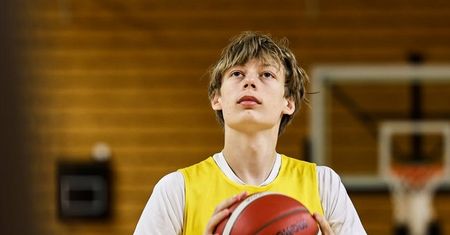 Syn Małgorzaty Dydek ma 214 cm wzrostu. Dołączył do znanego zespołu