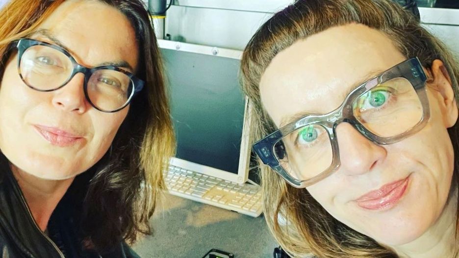 Ewa Winnicka i Magdalena Grzebałkowska prowadzą podcast "Jak się starzeć bez godności"
