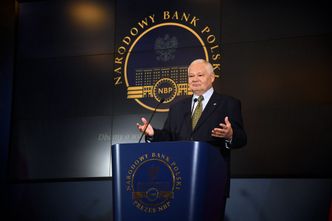Prezes NBP przyznał, że chciał zaskoczyć rynek. Tłumaczy się z podwyżki stóp