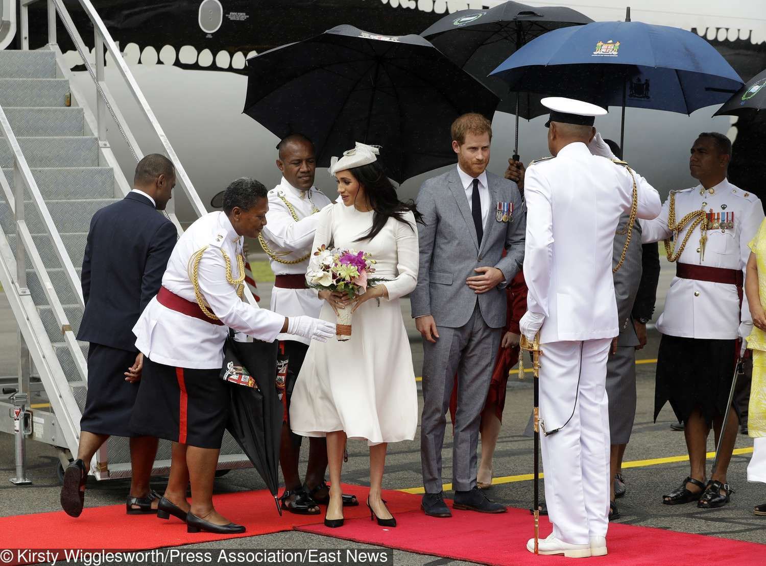 Meghan Markle w ciąży i książę Harry przybyli na Fidżi