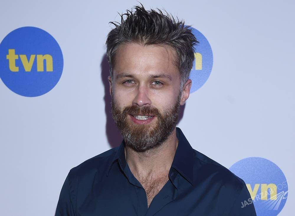 Maciej Zakościelny z brodą na 40. Festiwalu Filmowym w Gdyni