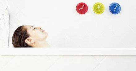 Jak jeść, ćwiczyć i pielęgnować cerę w zgodzie z zegarem biologicznym?