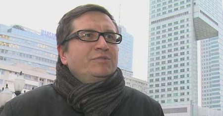 Niemal połowa Polaków pracuje ponad normę (WIDEO)