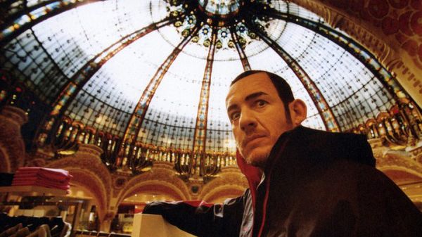 Czy można żyć z kulą w głowie? Nowy film Jeuneta doczekał się zwiastuna! 1