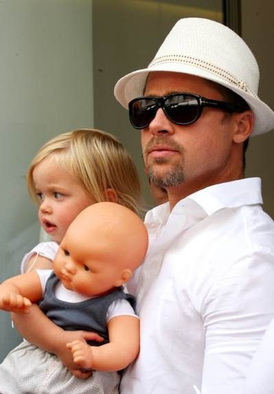 Brad Pitt obsypuje córkę diamentami