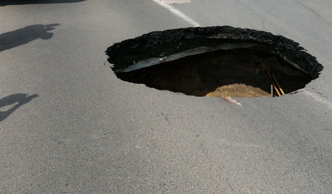 Małopolskie. Zapadlisko powstało na obwodnicy Bolesławia (zdj. ilustracyjne)