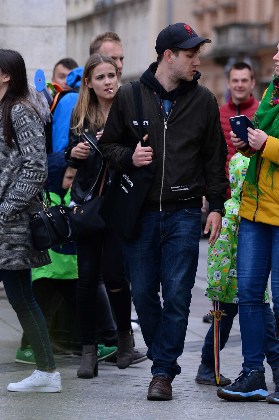 Antek Królikowski i Kasia byli sensacją nie tylko wśród paparazzi