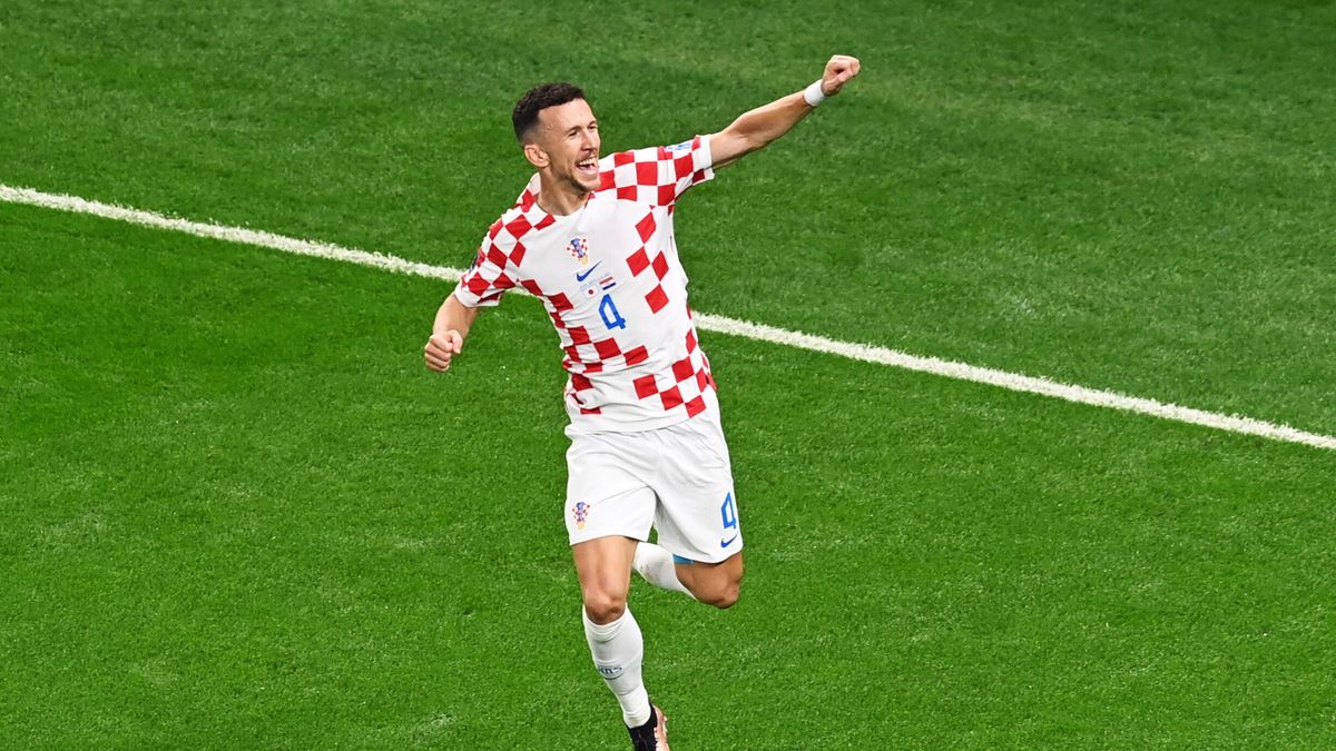 PAP/EPA / Georgi Licovski  / Na zdjęciu: Ivan Perisić
