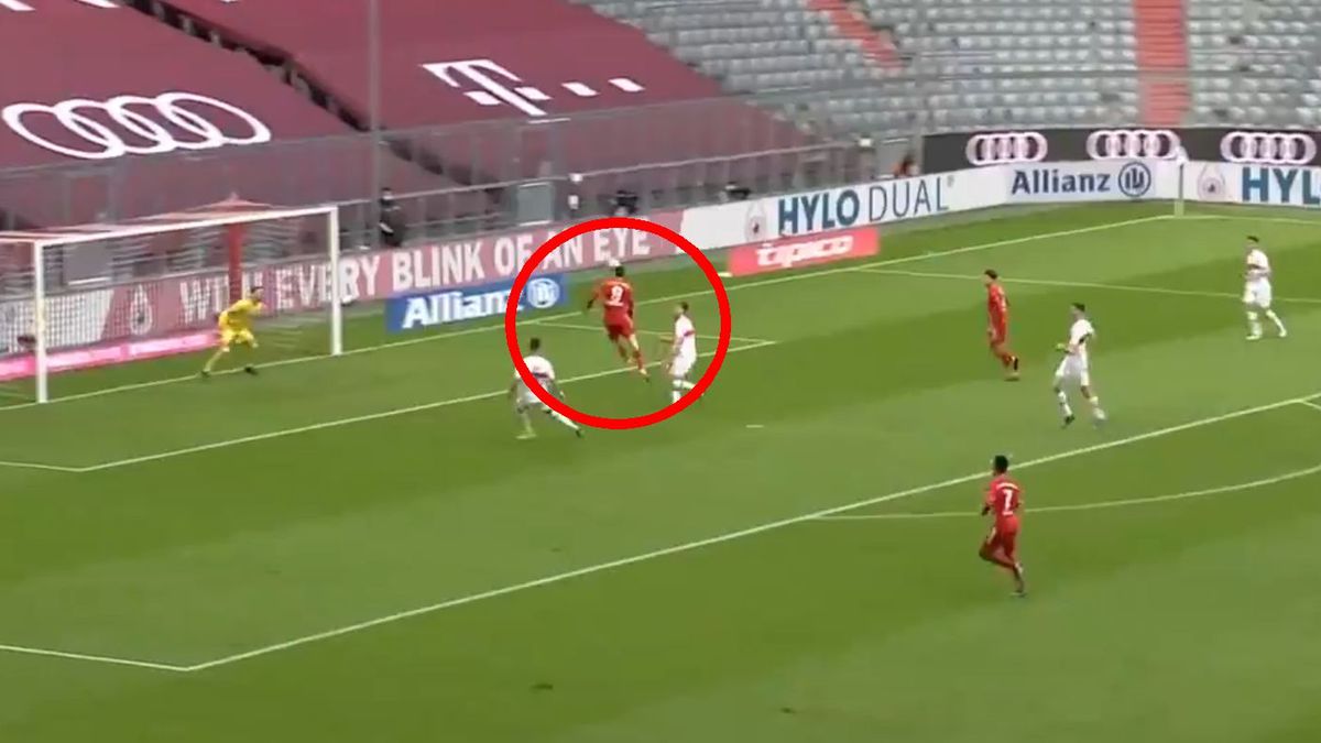 drugi gol Roberta Lewandowskiego (Bayern) w meczu z VfB Stuttgart