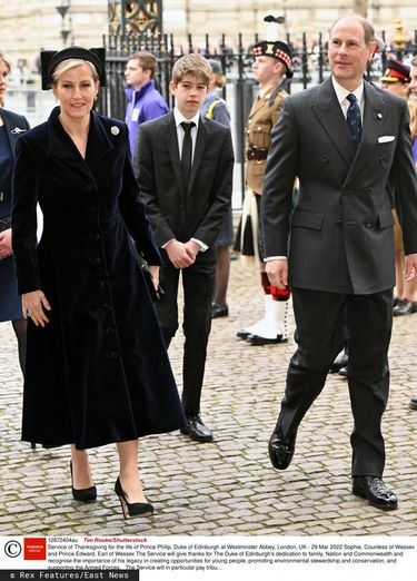 Książę Edward i księżna Sophie – msza dziękczynna w pierwszą rocznicę śmierci księcia Filipa