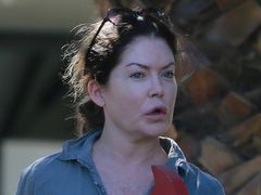 Lara Flynn Boyle przesadziła z operacjami plastycznymi