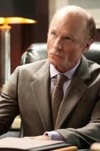 Ed Harris w uwspółcześnionym Szekspirze