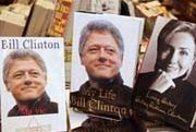 Rekordowy miesiąc Billa Clintona
