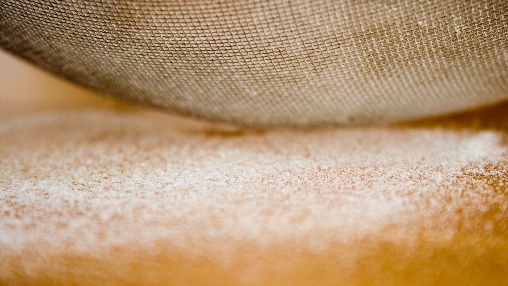 Mąka z białej kukurydzy (wzbogacona)