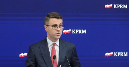 Burza wokół podwyżek dla polityków. Rzecznik rządu: mogą zostać zamrożone