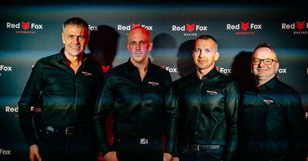 Polska ekipa Red Fox Racing pojedzie w Dakarze. Wesprze ją Hołowczyc