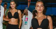 Irina Shayk w cudacznym staniku korzysta z uciech festiwalu w Rio De Janeiro