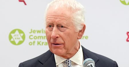 Król Karol III wygłosił przemówienie w Krakowie. "Święty i bardzo ponury moment"
