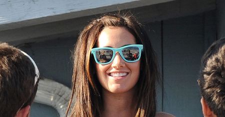 Ashley Tisdale kokietuje fotoreporterów!
