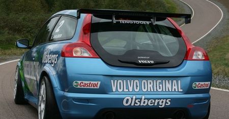 Wyścigówka na alkohol - Volvo C30 Flexifuel STCC