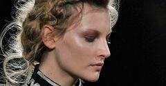 Naturalne stylizacje na Paris Fashion Week