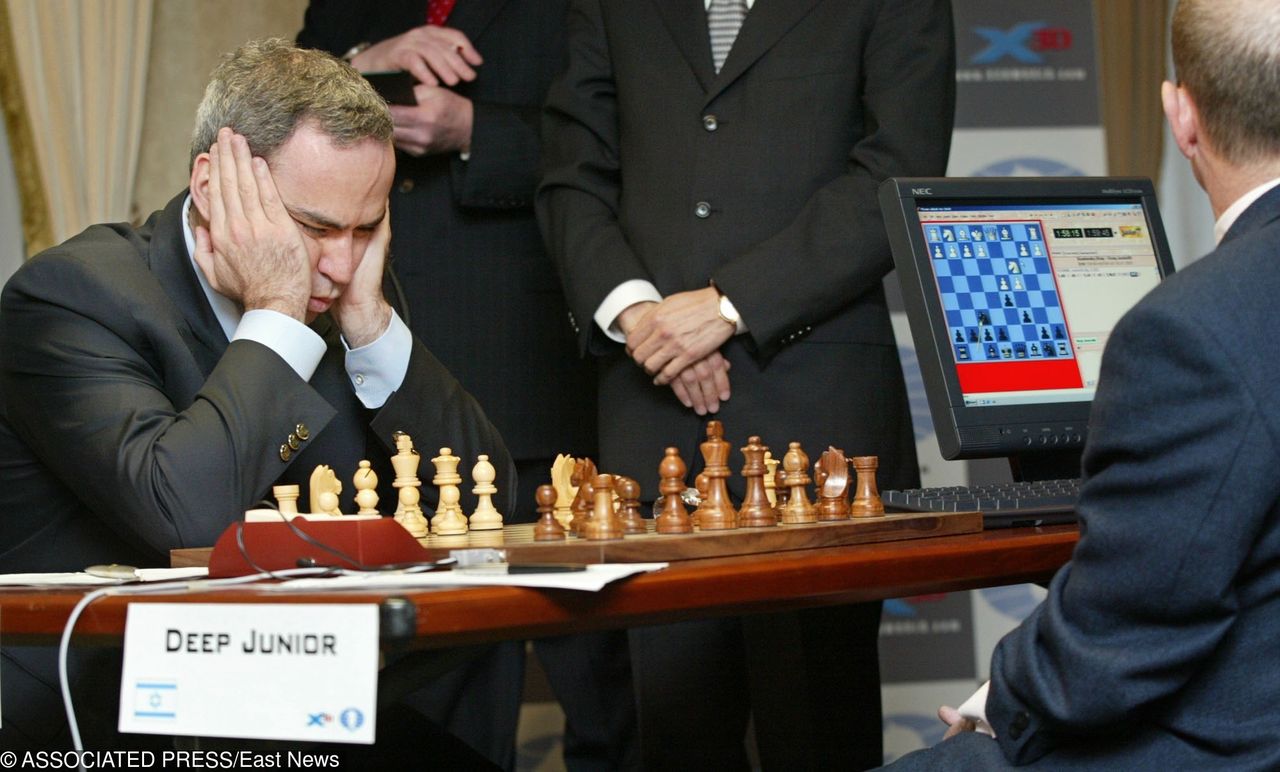 Legendarna porażka sprzed 22 lat. To świetnie, że Kasparow przegrał w szachy z komputerem