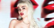 Miley w blond peruce reklamuje szminki!