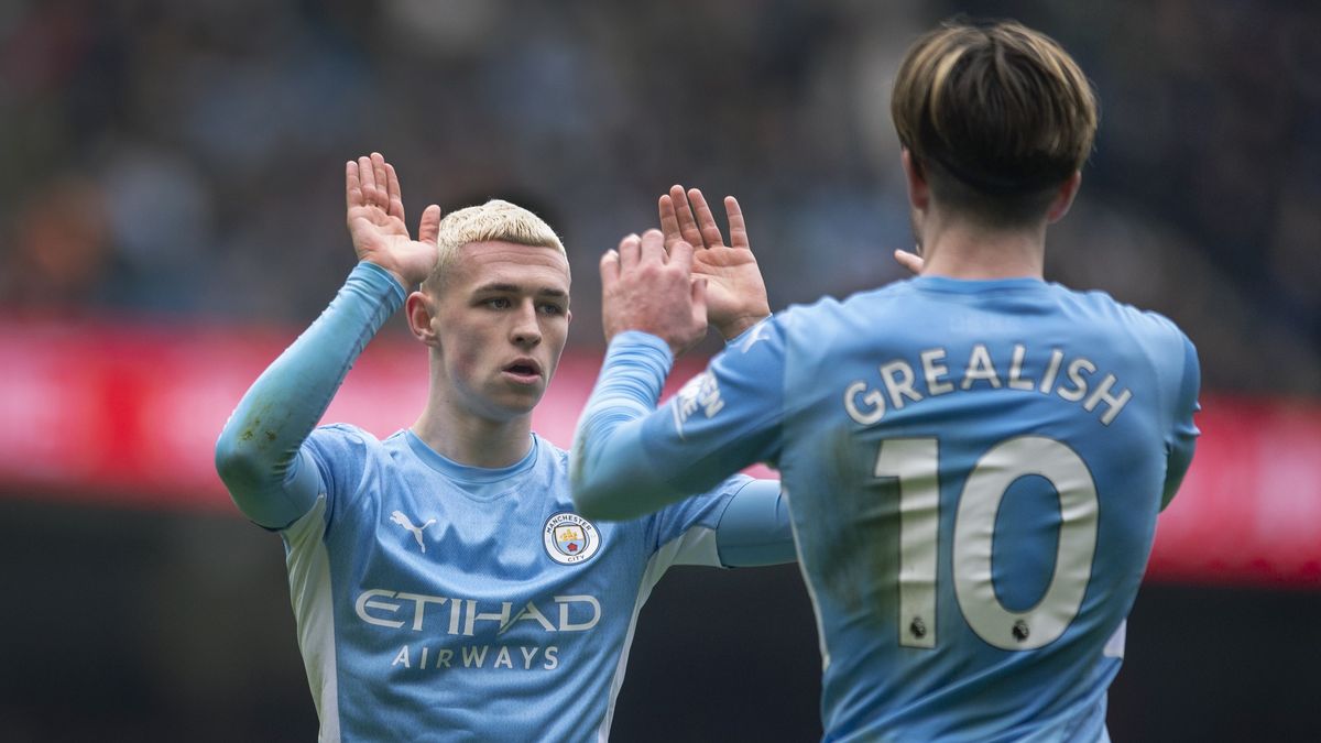 Getty Images /  Joe Prior/Visionhaus / Na zdjęciu: Phil Foden (z lewej) i Jack Grealish