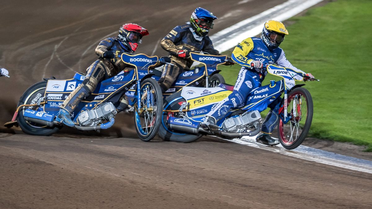 WP SportoweFakty / Michał Chęć / Na zdjęciu: Emil Sajfutdinow (kask żółty)