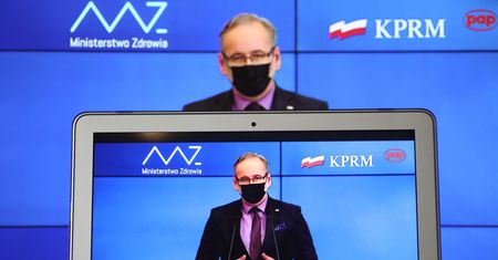 Koronawirus. Co z wakacjami? Minister zdrowia: odpowiedź nie jest jednoznaczna