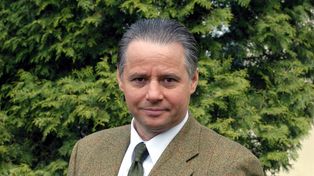 Krzysztof Janczar wdał się w romans z wykładowczynią. Urodziła mu syna