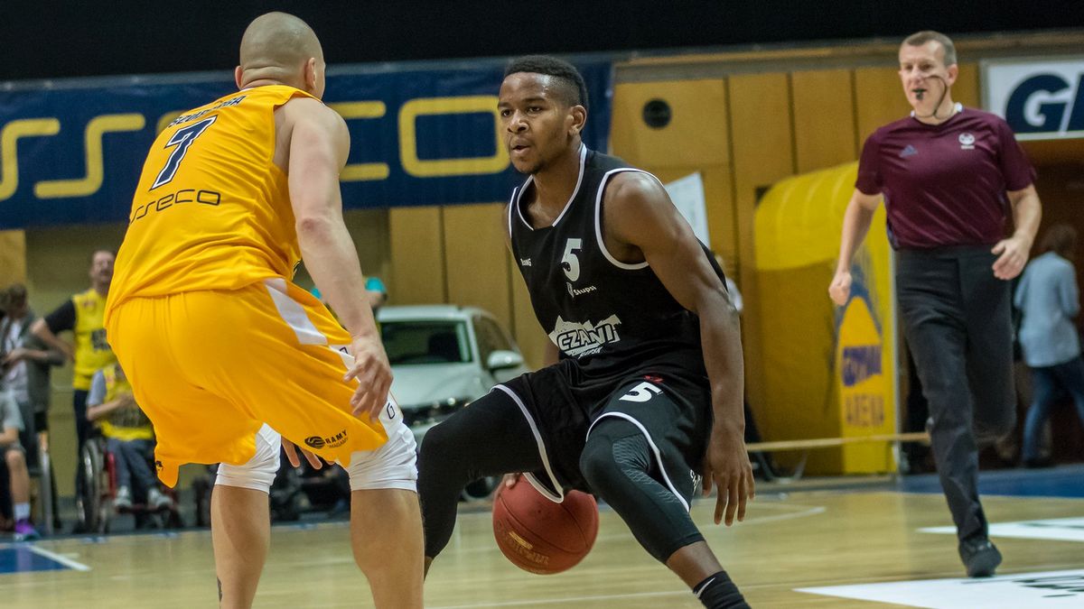 Dominic Artis, Czarni Słupsk