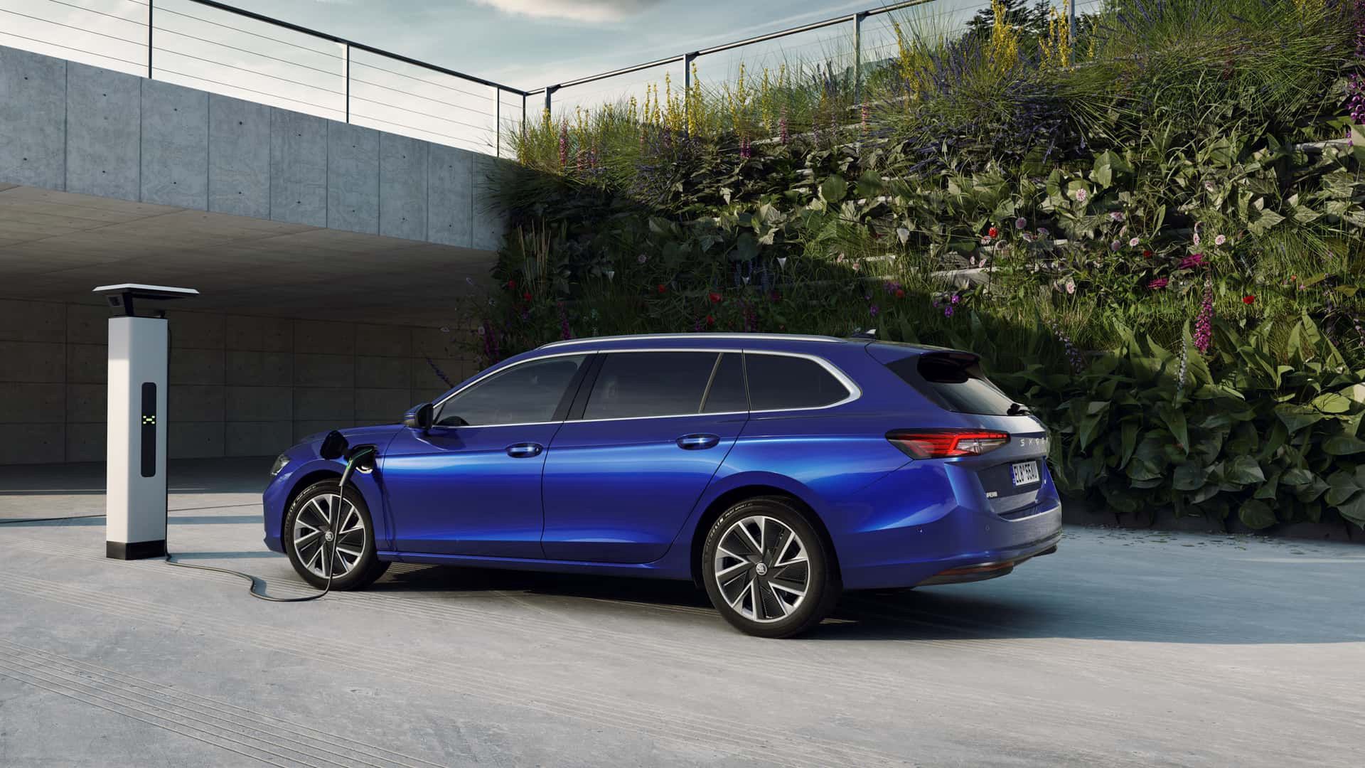Nowa Škoda Superb
