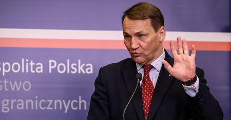 "Ma rację". Niespodziewane słowa Sikorskiego o Trumpie