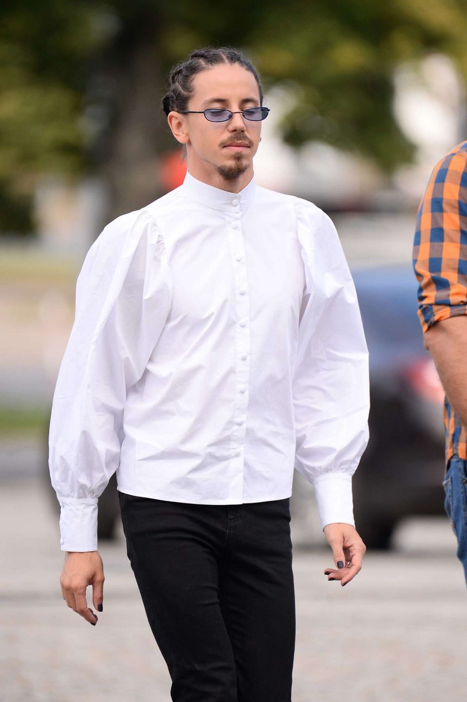 Michał Szpak w grzecznej stylizacji