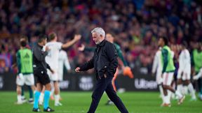 Mourinho wrócił po 13 latach i uciszył Camp Nou. To był jego plan
