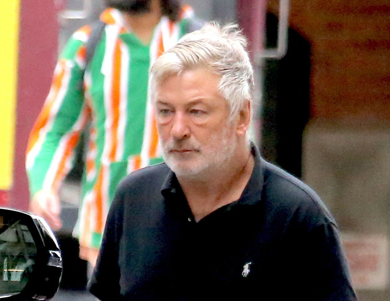 Alec Baldwin nie odpowie na jeden z zarzutów. Groziło mu za to 5 lat więzienia