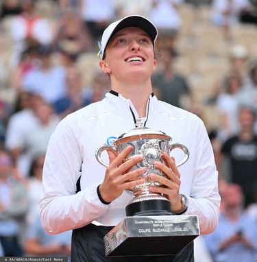 Iga Świątek wygrała French Open 2023 (East News)