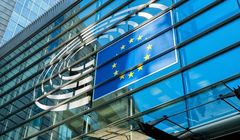 Komisja Europejska zgadza się na sprzedaż 50 proc. sieci światłowodowej UPC Polska