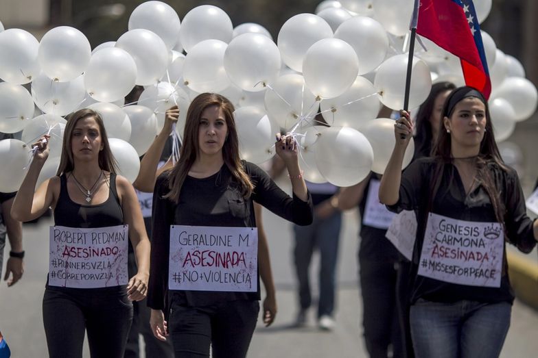 Protestujący w Wenezueli